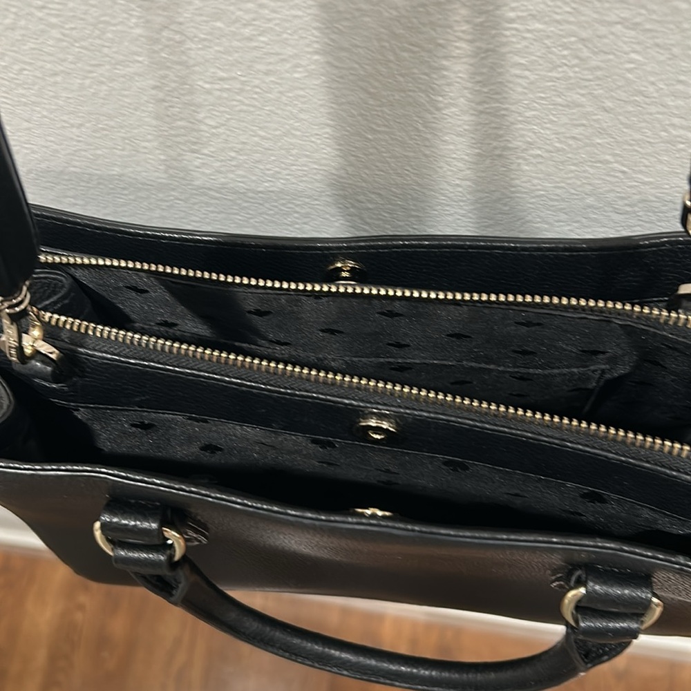 Kate Spade Black leather bag with 3 roomy compartments! - Picture 5 of 10